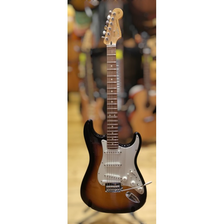 Fender Stratocaster VG + GR55