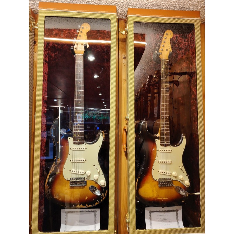 Boitier mural d'exposition pour guitare